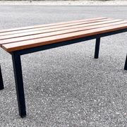 Banc industriel en acier et chêne
