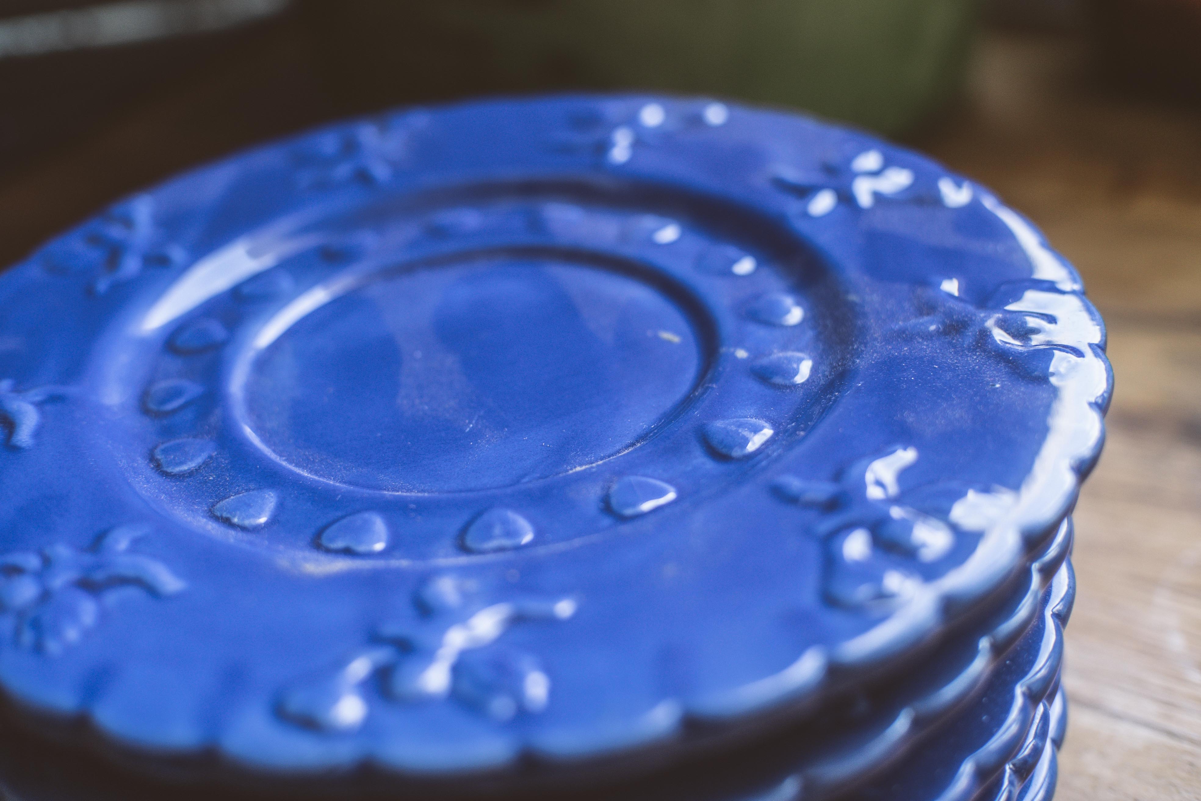 Set of 5 dessert plates