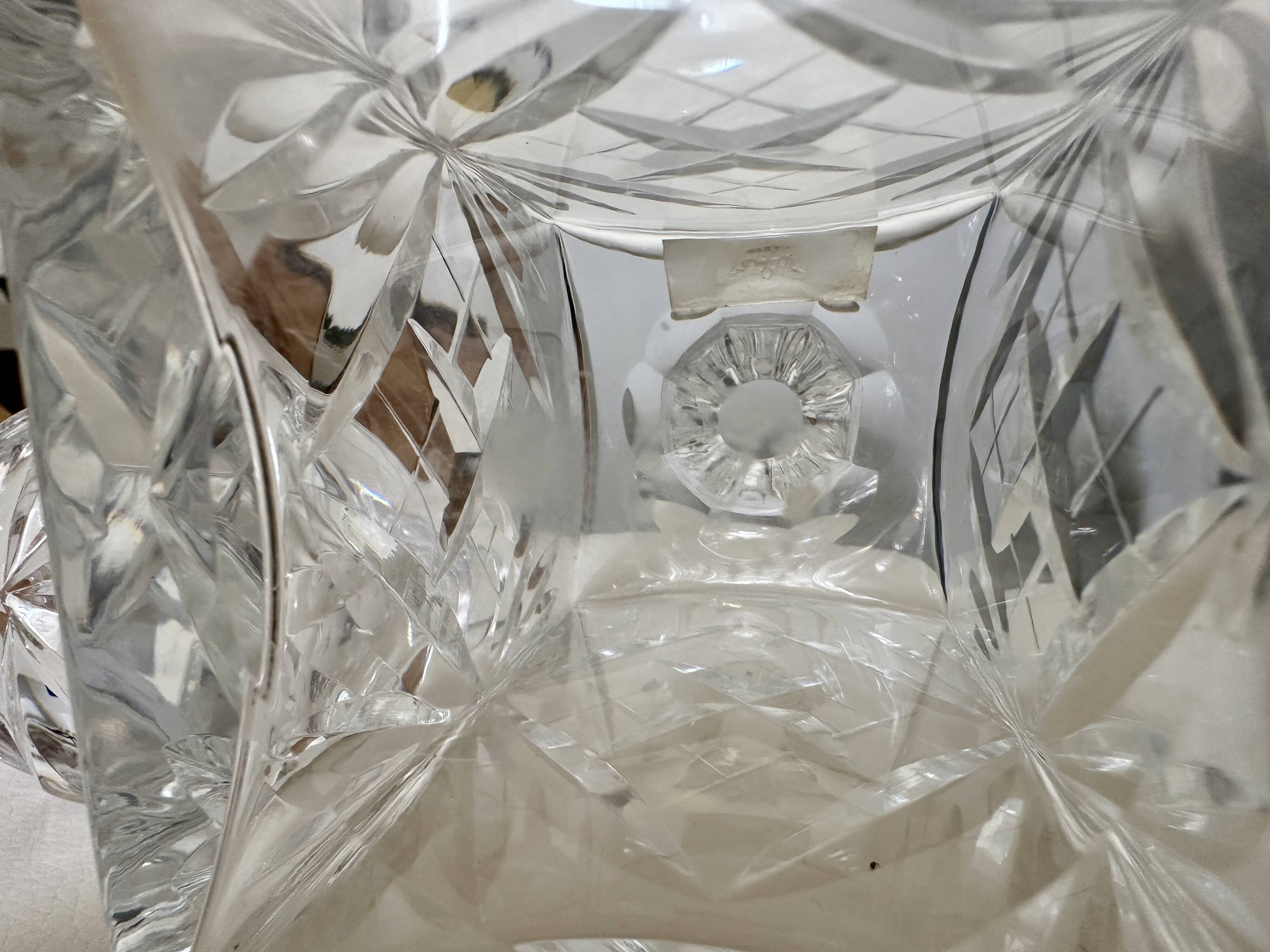 Crystal carafe Saint-Louis