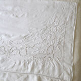 Drap ancien en lin broderie et monogramme
