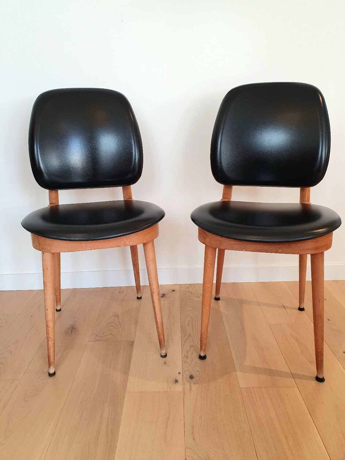 Vintage "Pegase" chairs by Pierre Gurariche / Baumann