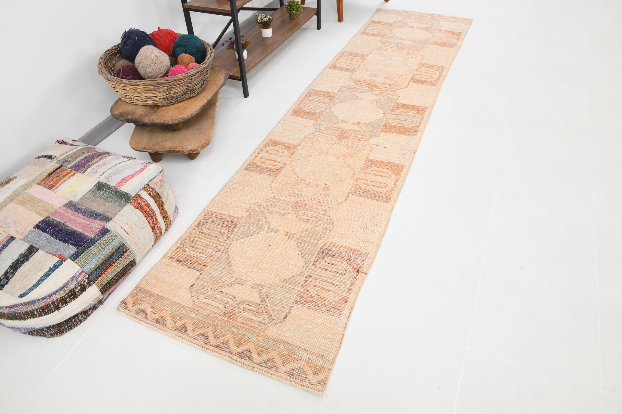 Narrow vintage runner 326x78cm