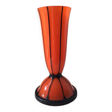 Beau vase en verre orange art déco noir