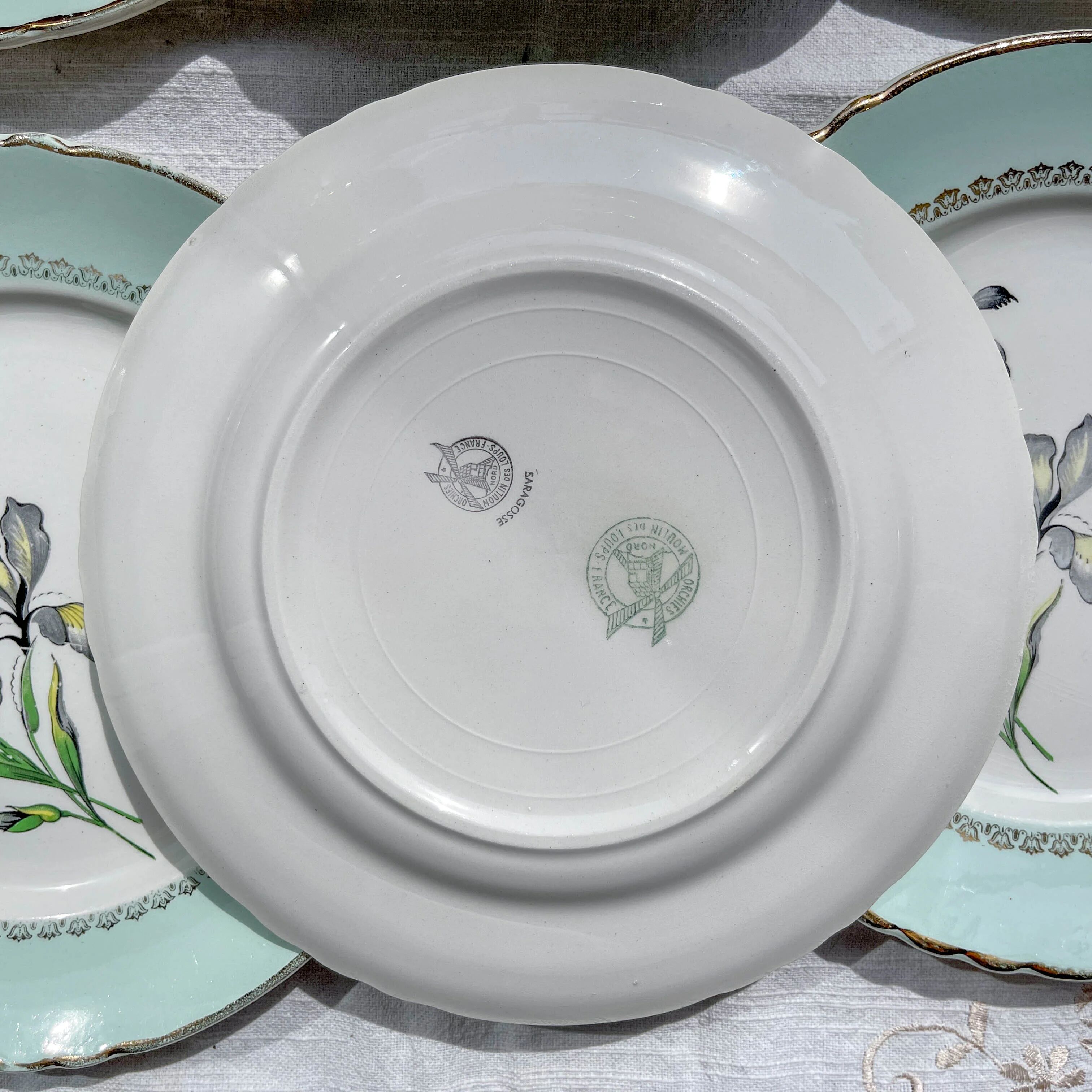 6 vintage white and green porcelain dinner plates Iris Moulin des Loups "Sargosse" 1950s
