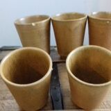 5 mugs Digoin en grès