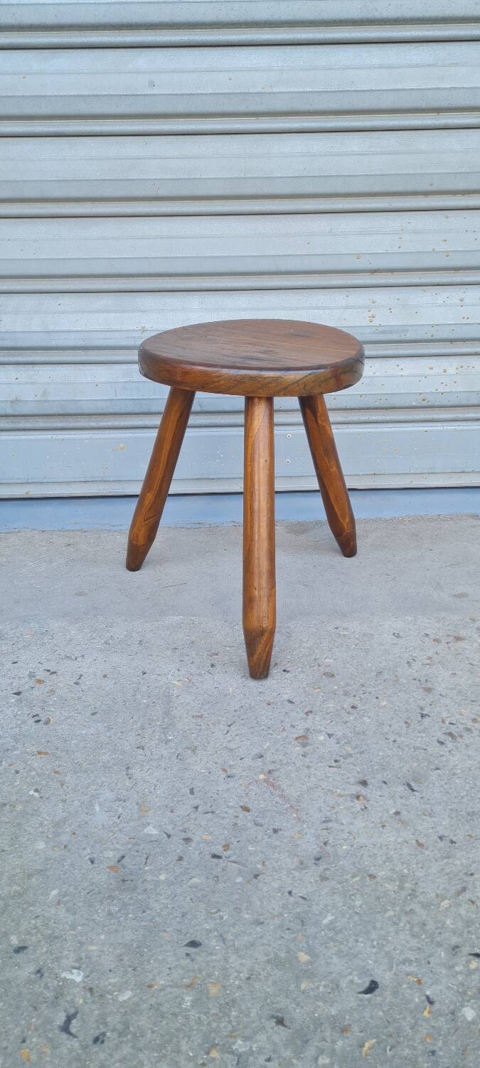 Tripod alpine stool