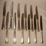 12 table knives with trilobate handles by the brand "G.Vivier"