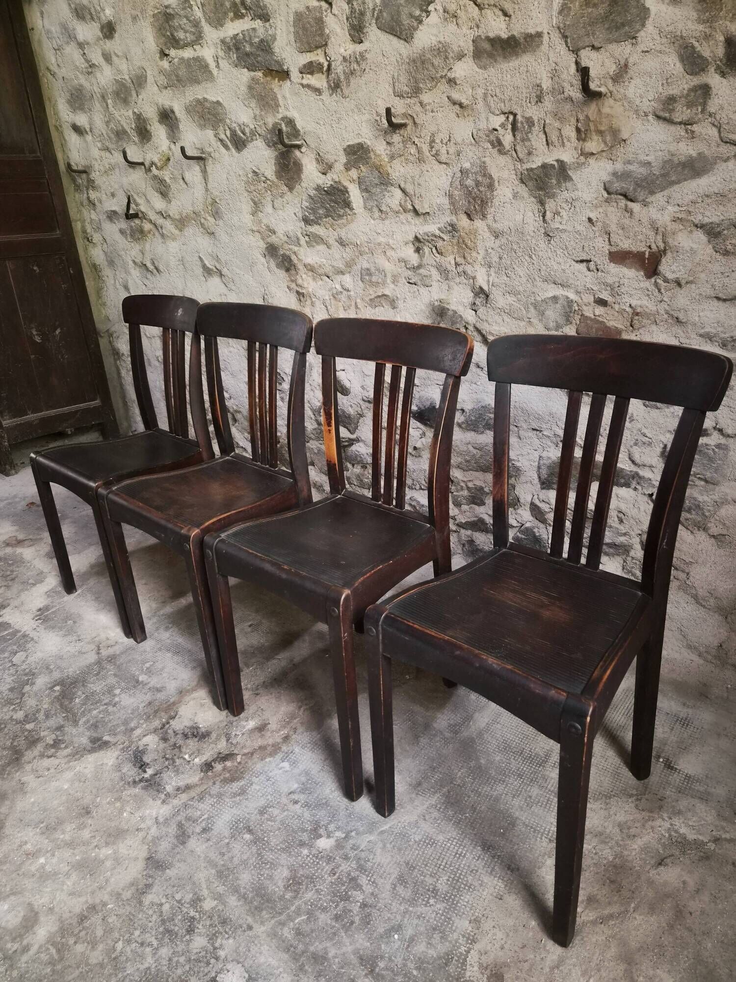 Set of 4 antique French bistro chairs Stella, circa 1900–1920.