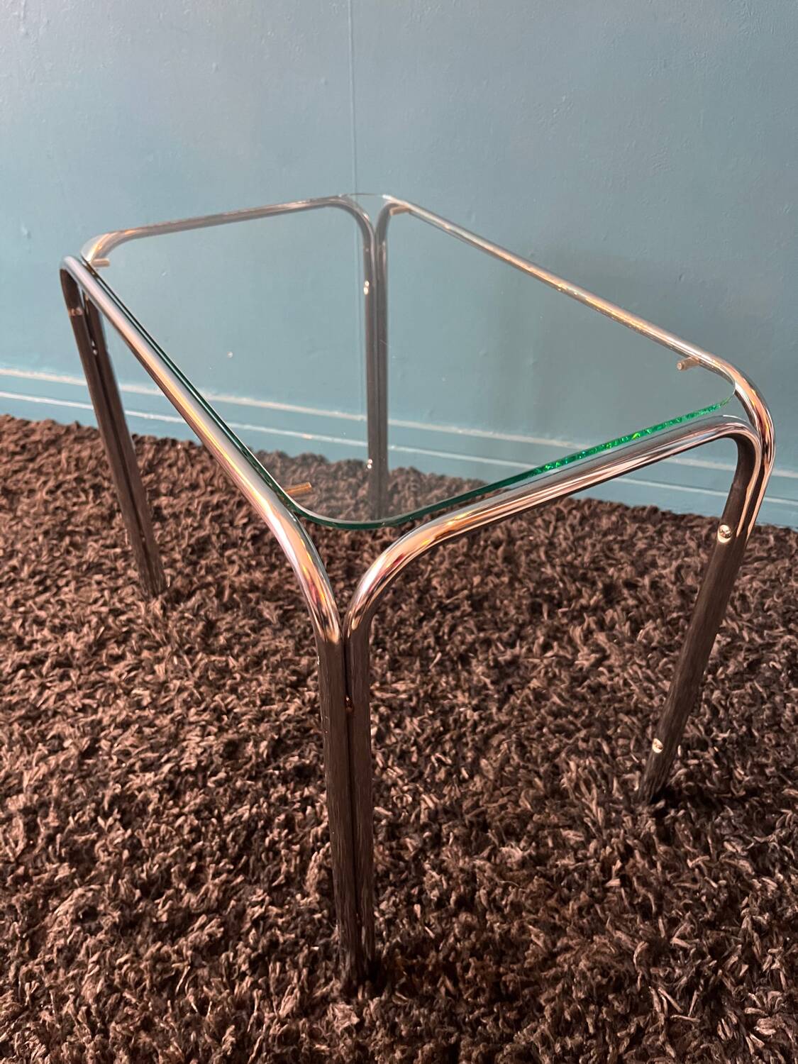 Pair of nesting tables or end of Space age sofa from the 80s