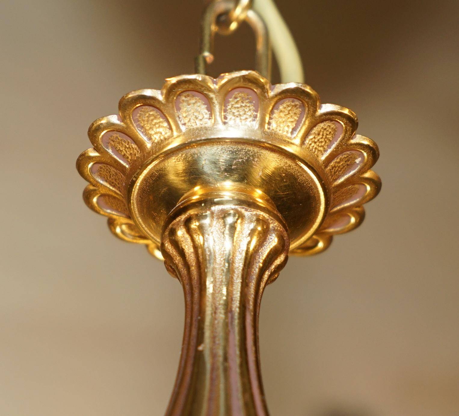 Reccagni chandelier in bronze and frosted glass.