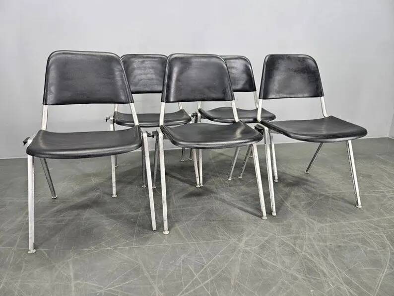 Set of Five Midcentury Knoll Stackable Chairs by Don Albinson, 1970s