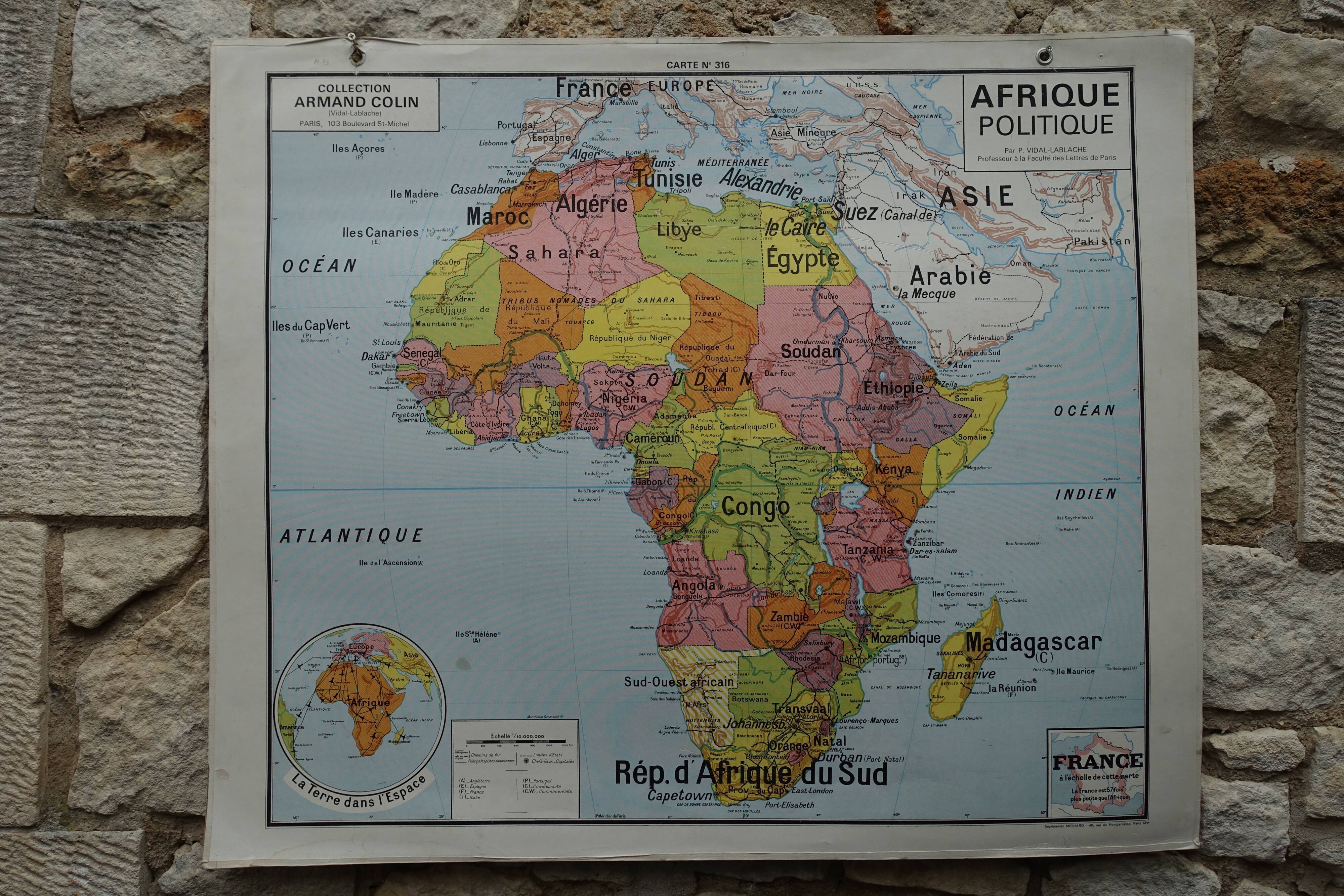 Ancienne carte scolaire vidal lablache afrique physique et politique  n°16