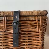 Wicker trunk with leather straps