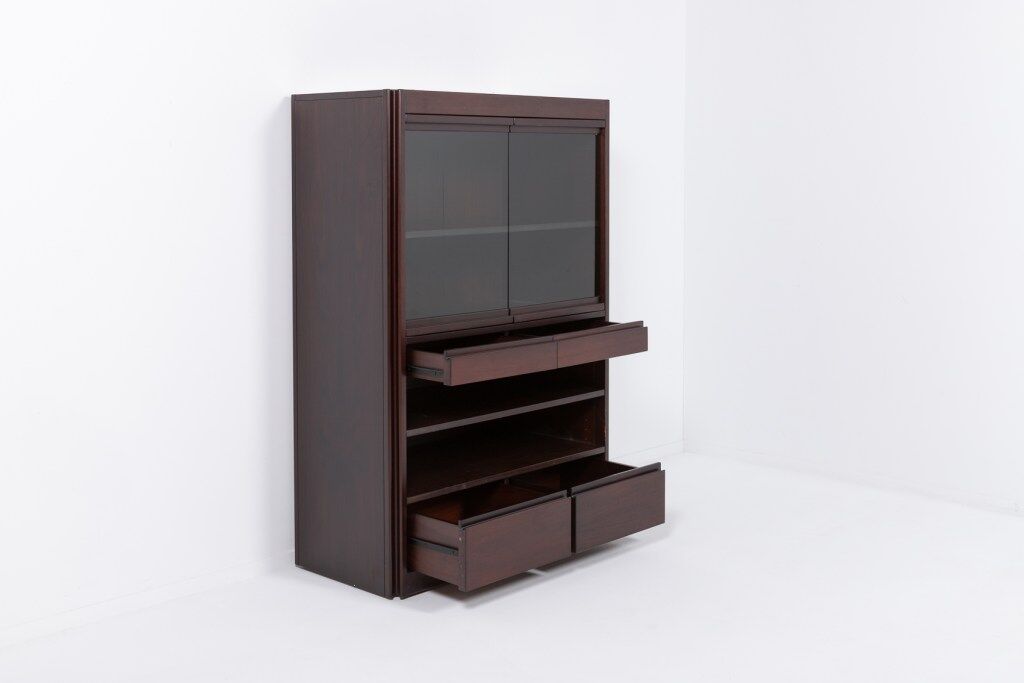 Cabinet d'Angelo Mangiarotti for Molteni, Italy in the 1960s