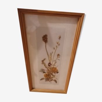 Frame dried flowers