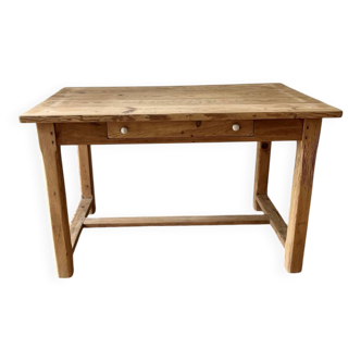Farmhouse table