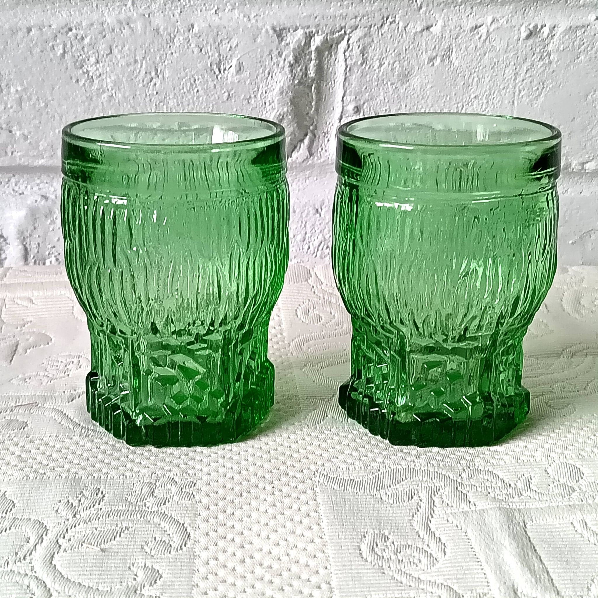 Vintage Bormioli green lemonade service from the 1970s, jug and glasses from Italy.