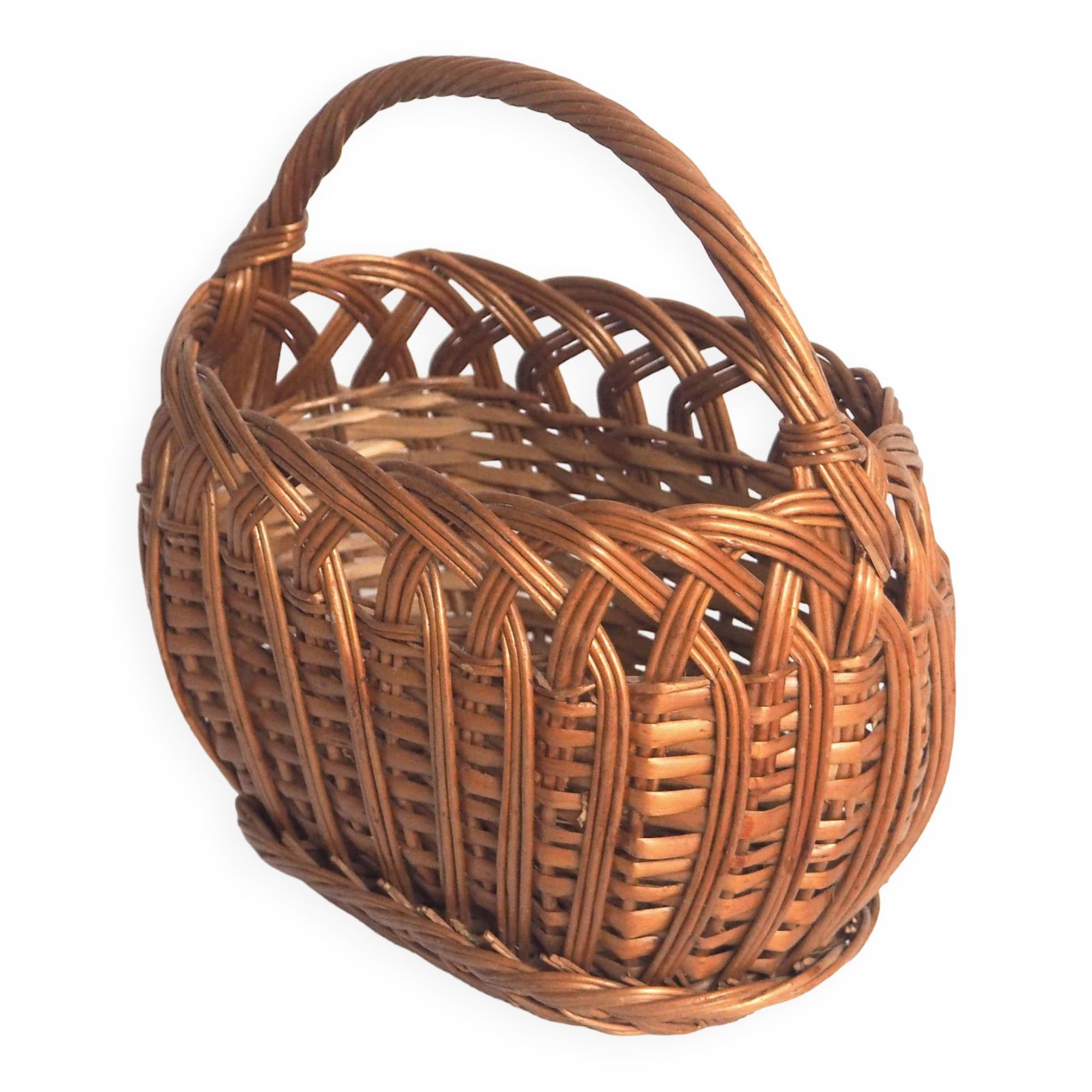Mini old wicker basket