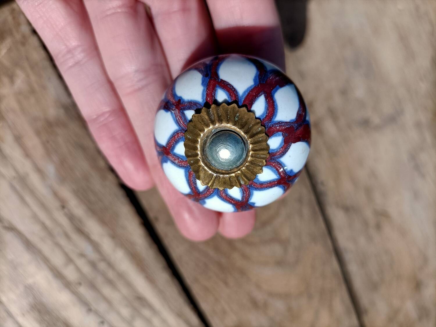 Genuine stoneware door knobs