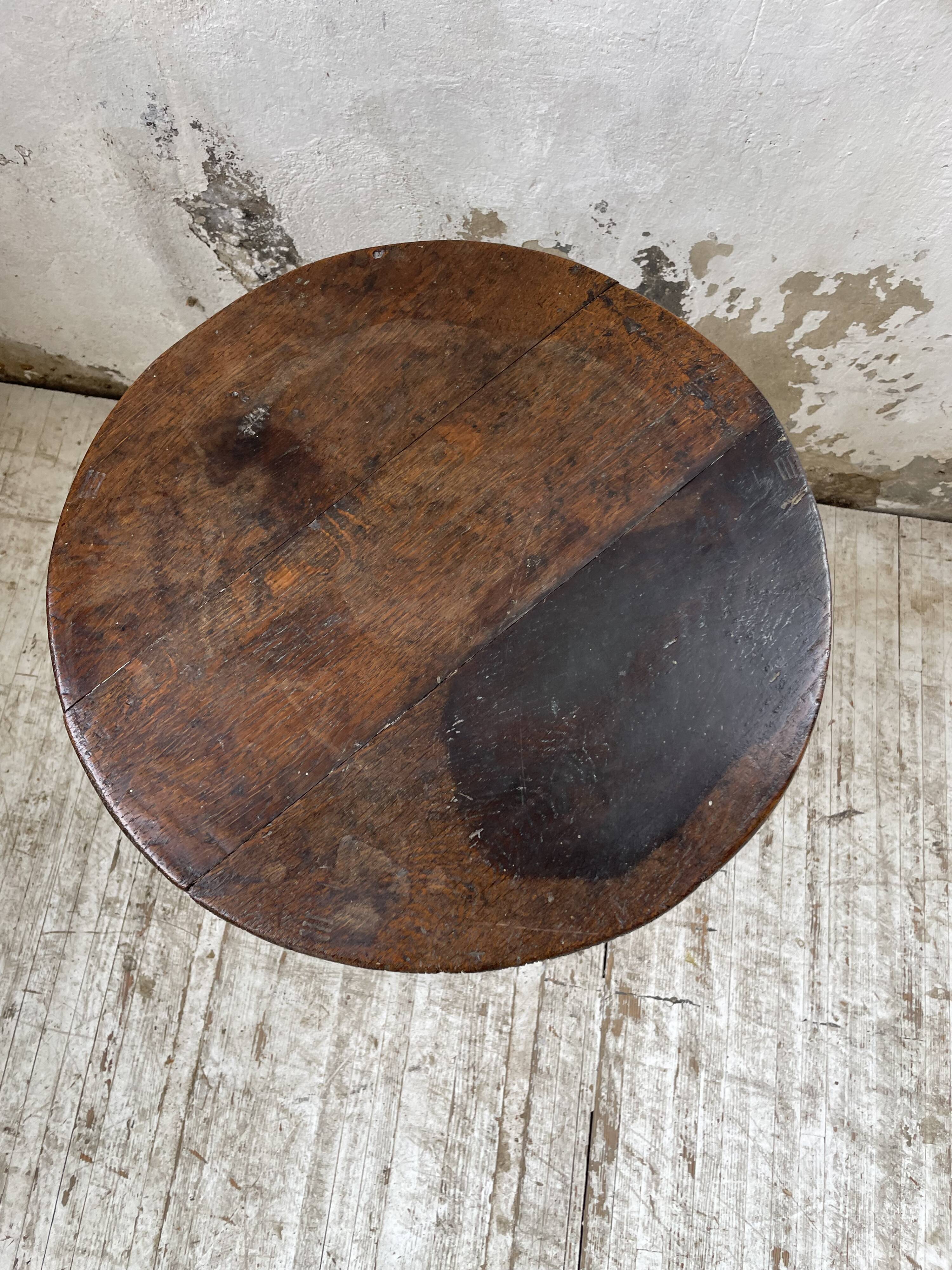 19th century oak pedestal console