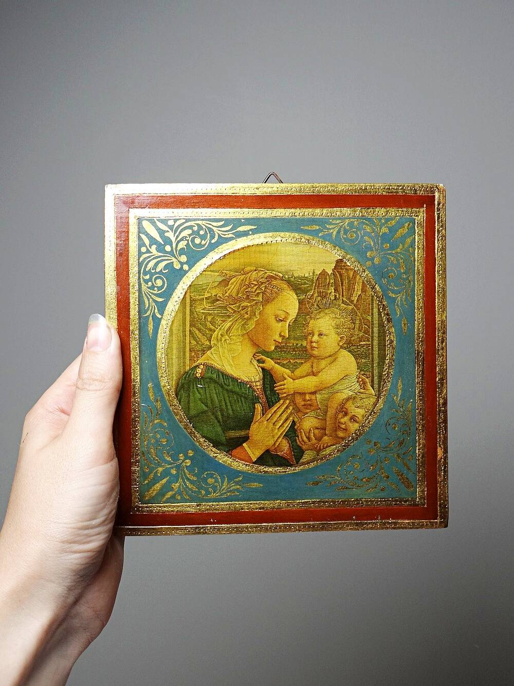 Small Florentine miniature painted wooden plaque "The Adoration" Virgin and Child