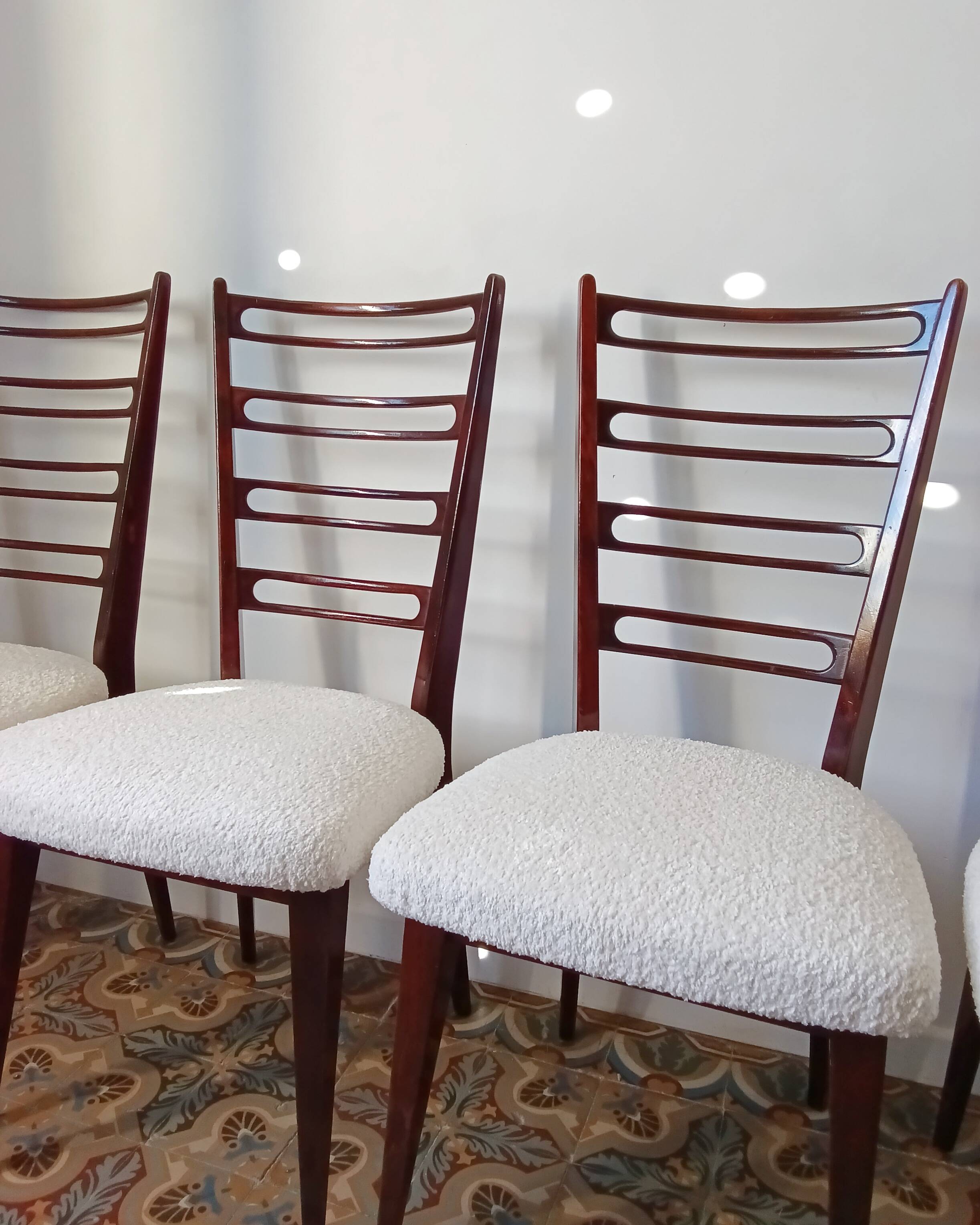 Set of 4 vintage chairs