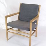 Set Of 2 Armchairs Model J147 Made In Oak By Erik Ole Jørgensen Made By FDB