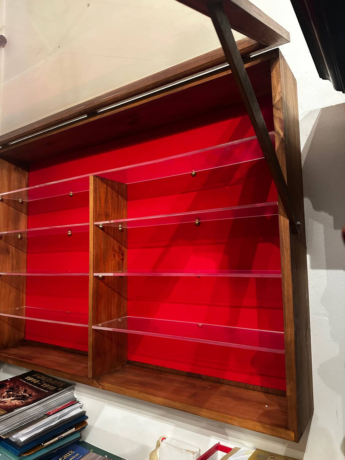 Wall display case for Collection - Wood and Plexiglass D 18 cm / W 106 cm / H 7 cm