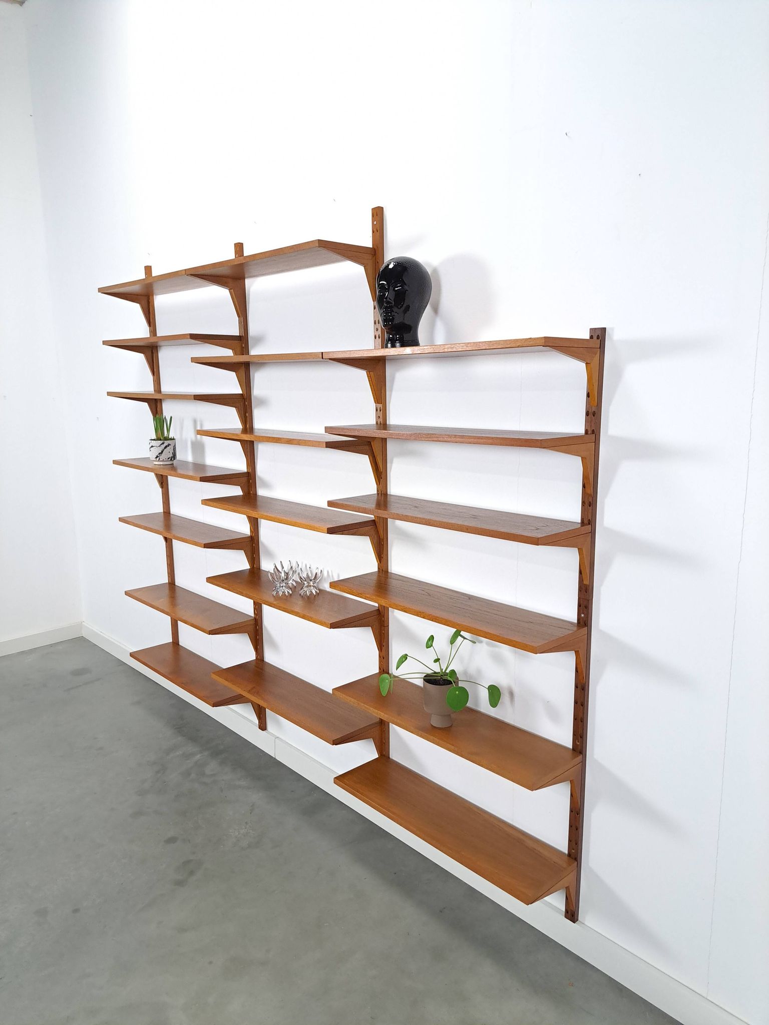 Deens Poul Cadovius Royal System modulair teak wandsysteem Cado