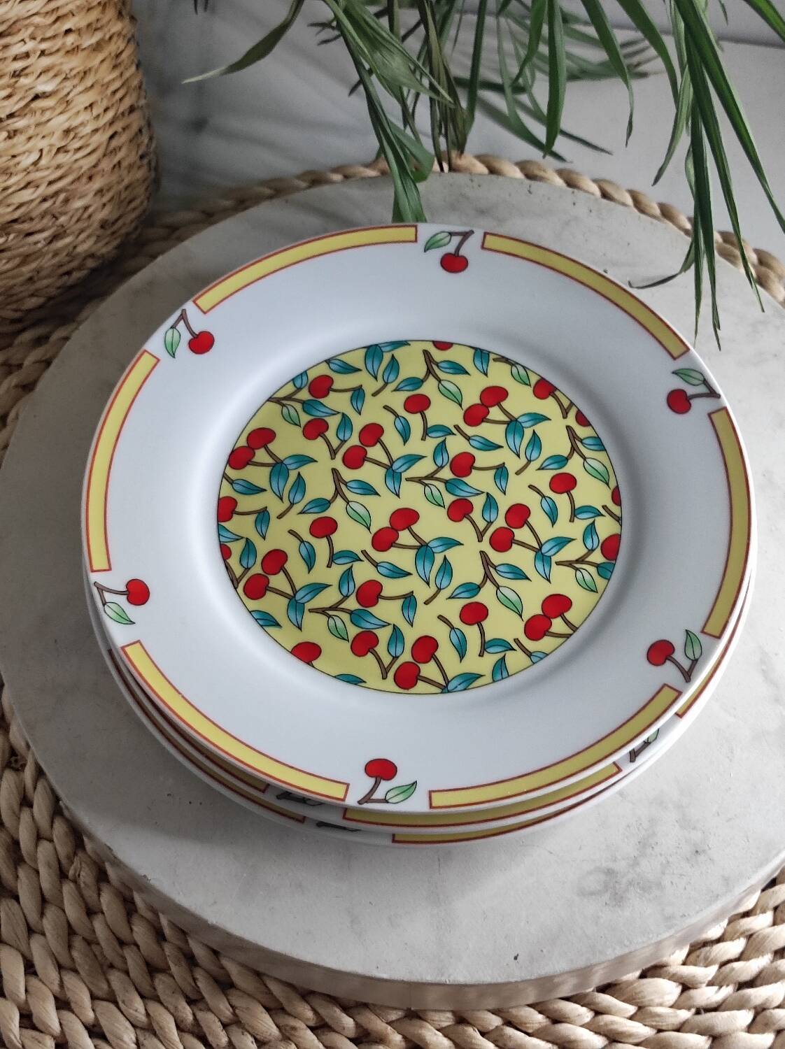 Assiettes à dessert cerise