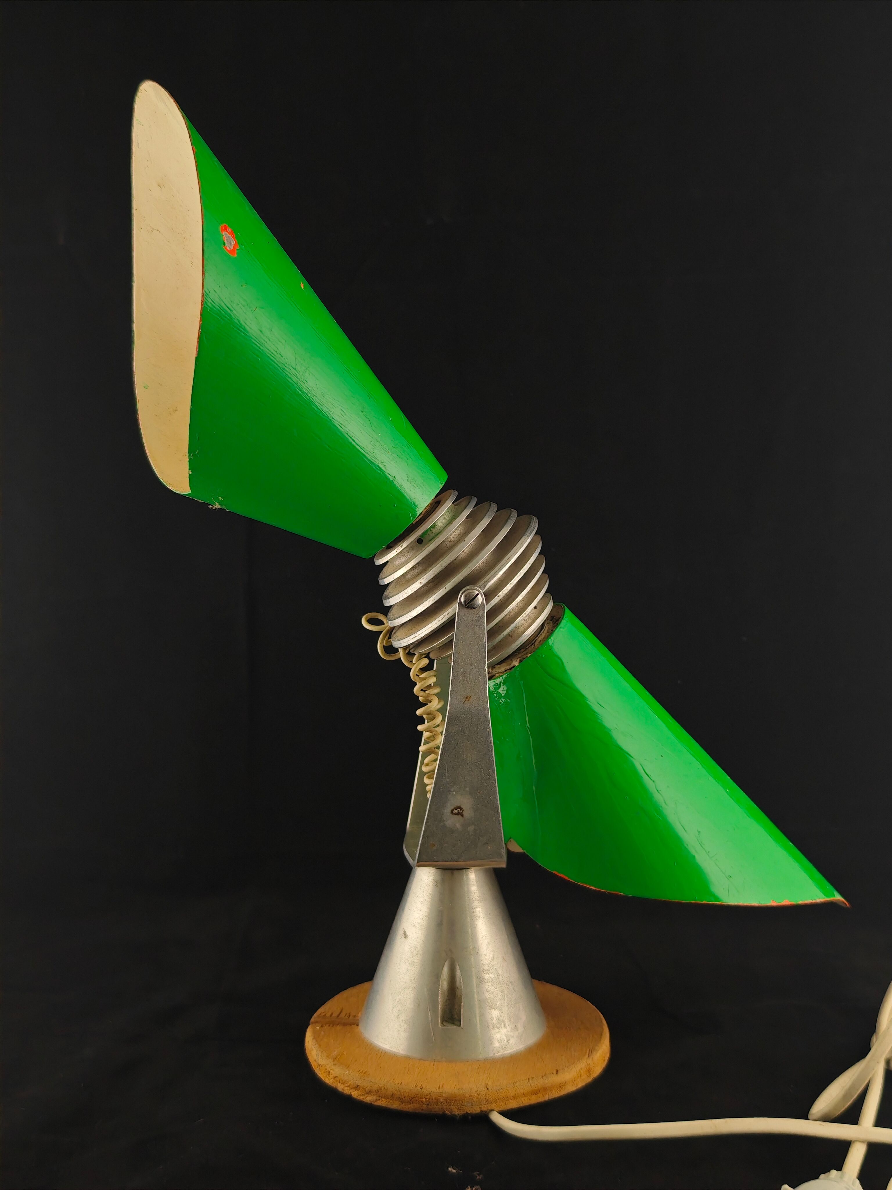 double cone workshop lamp