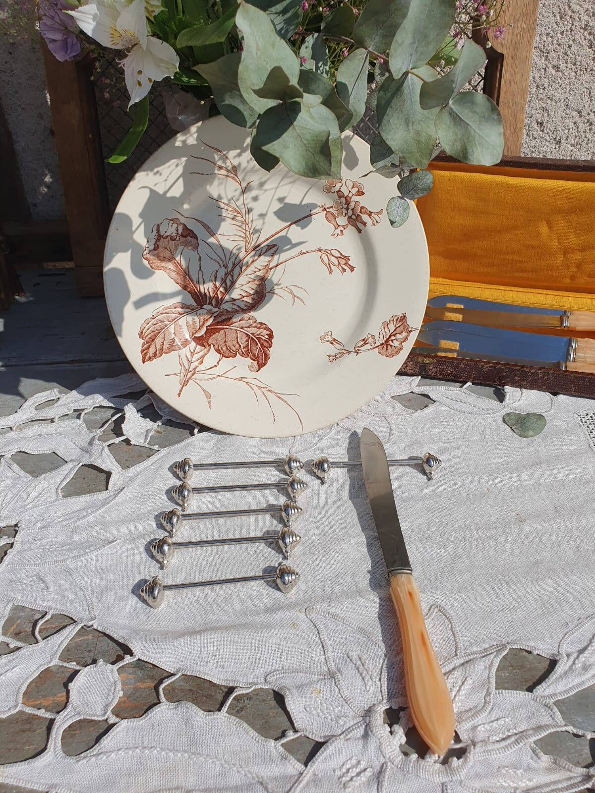 expensive silver metal snail door