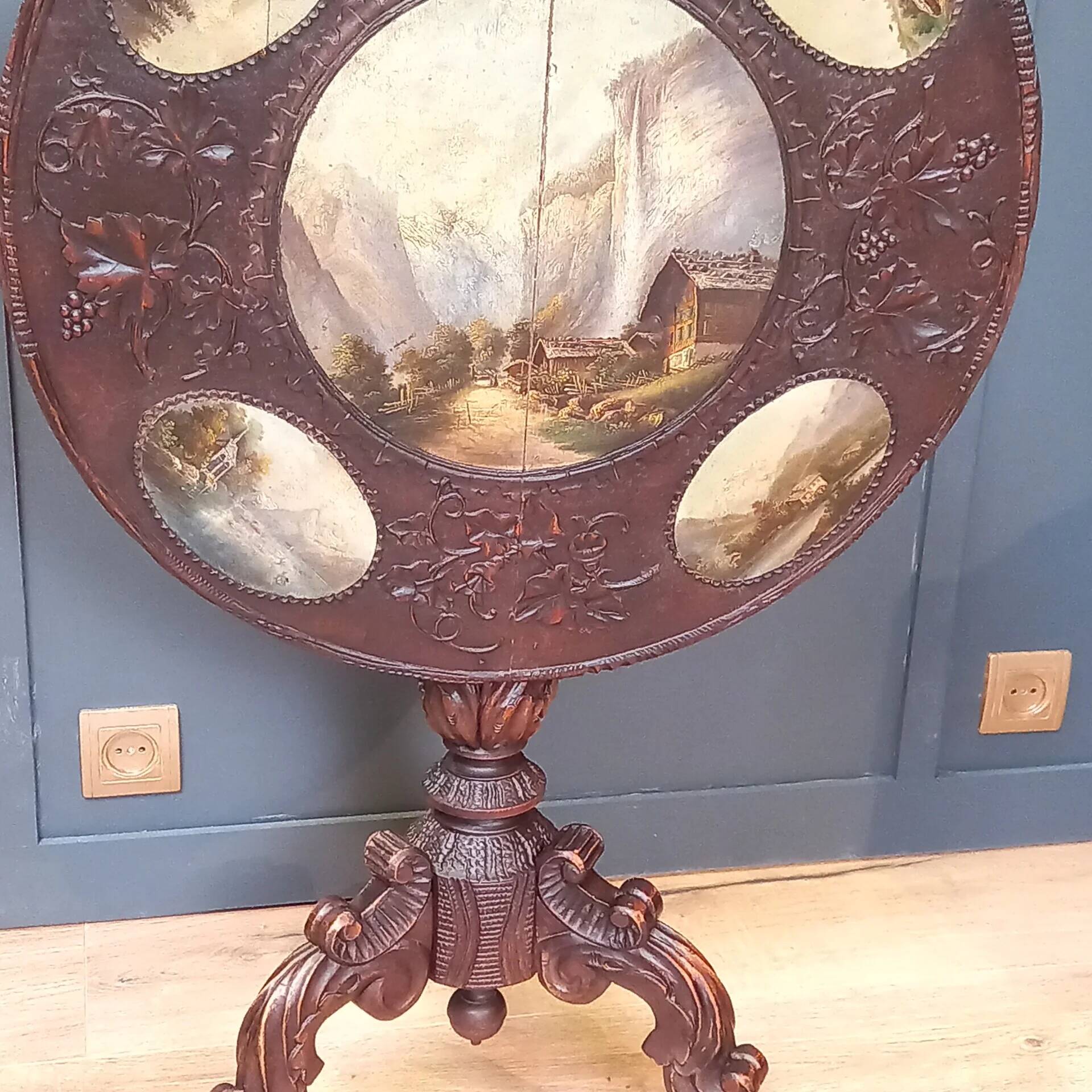 Table tilttop du 19ème siècle - table à vin - table tilttop