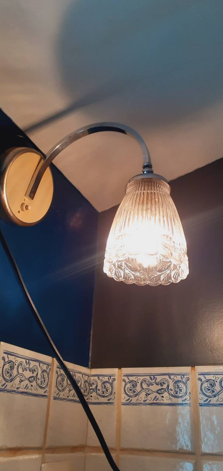 Pair of 40s/50s art deco style lamps/wall lights