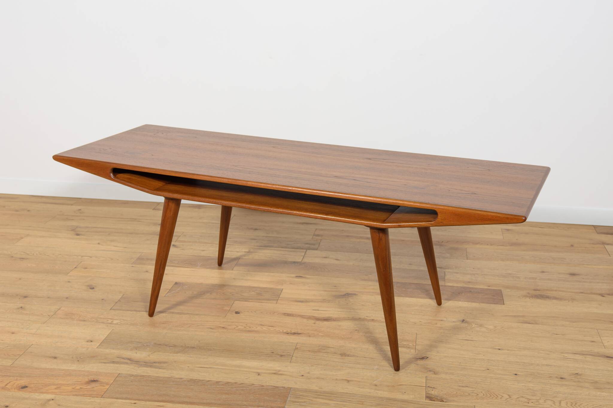 Danish Model 100 Teak Coffee Table from Omann Jun, Denmark, 1950s