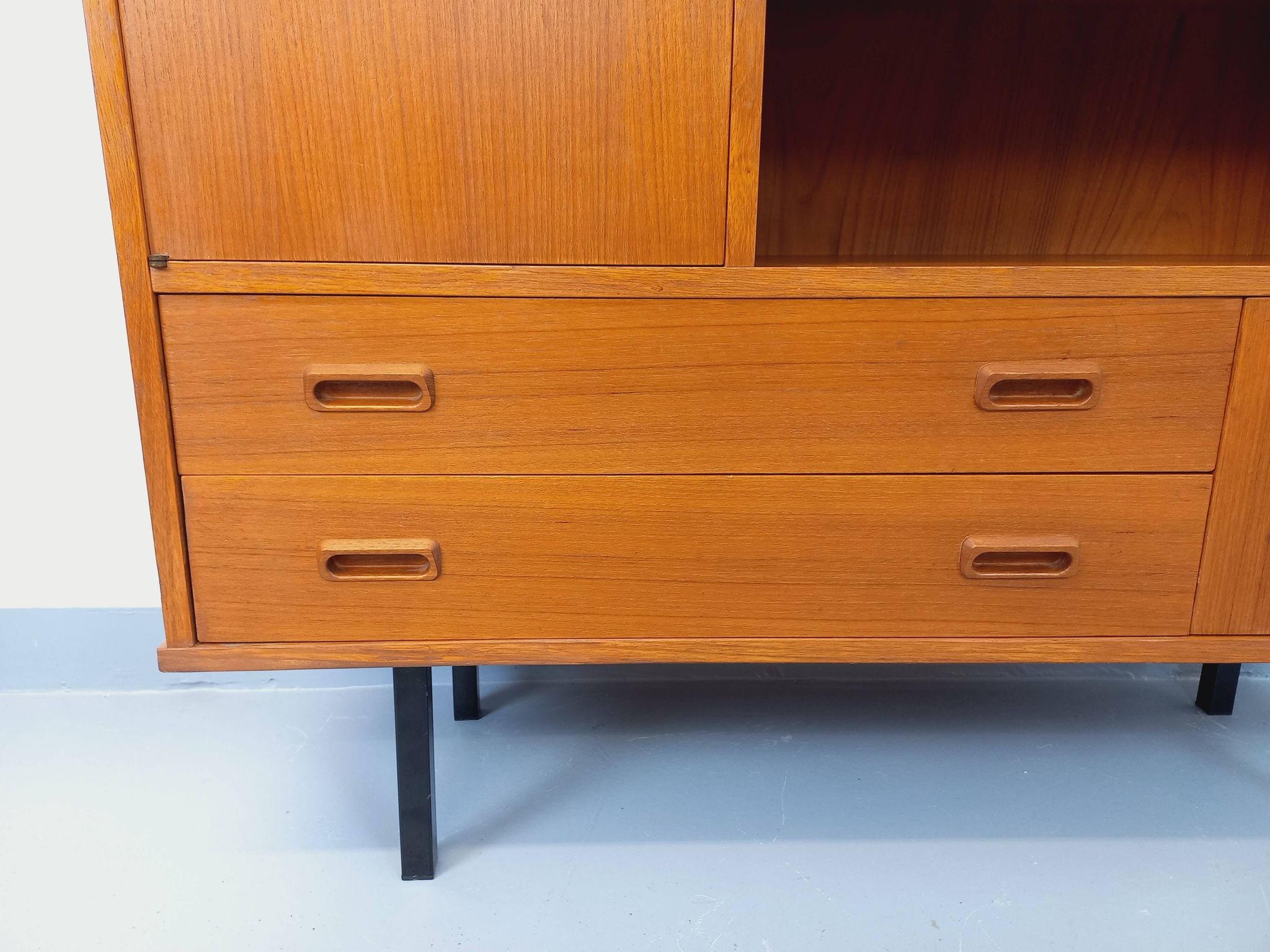 Meuble bibliothèque secrétaire de rangement vintage style scandinave