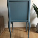 Guéridon en bois bleu