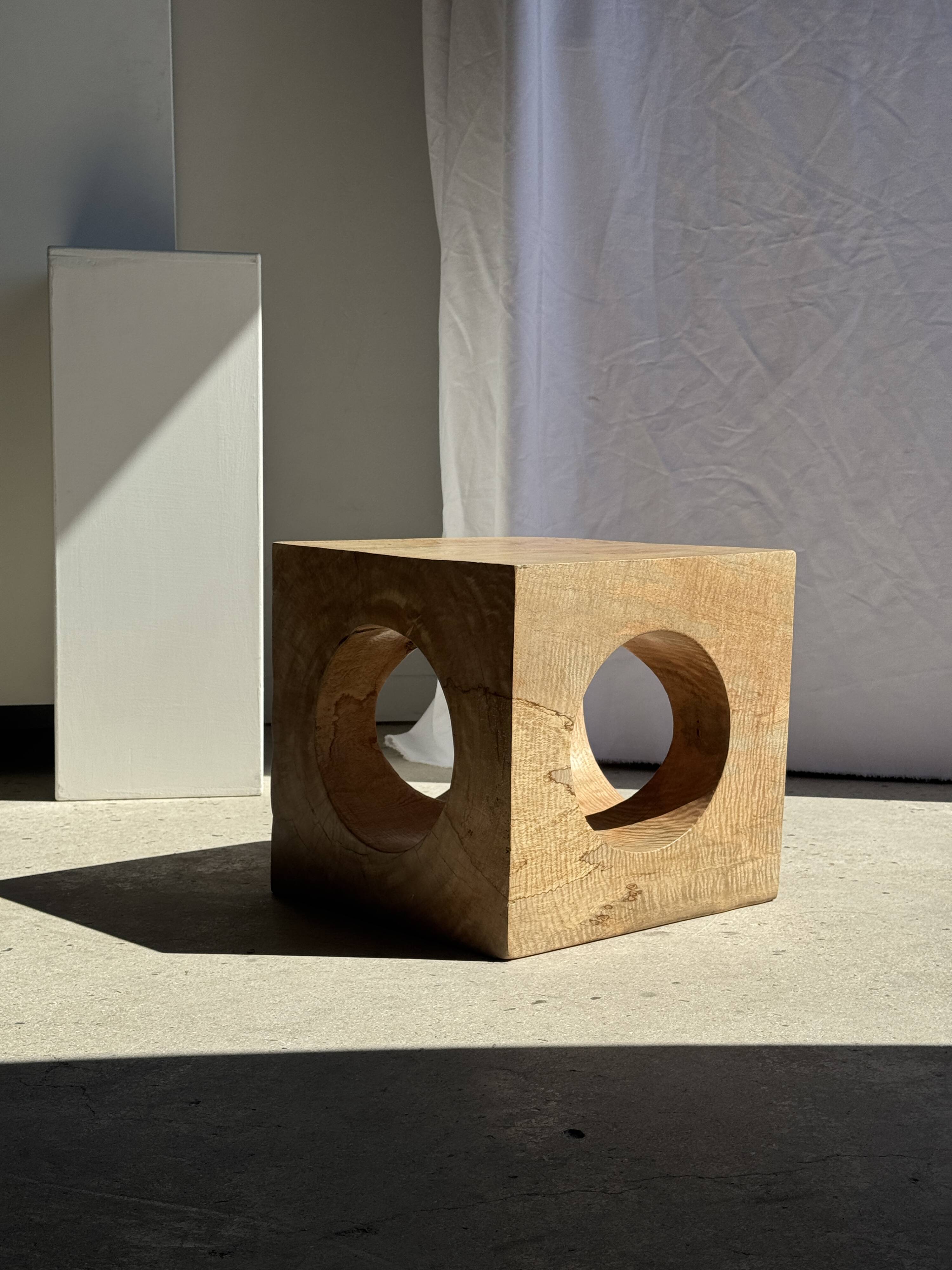 Coffee table, or openwork cubic stool in natural monoxyle mango wood H40.