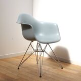 Set of 3 DAR armchairs, Charles & Ray Eames, Vitra