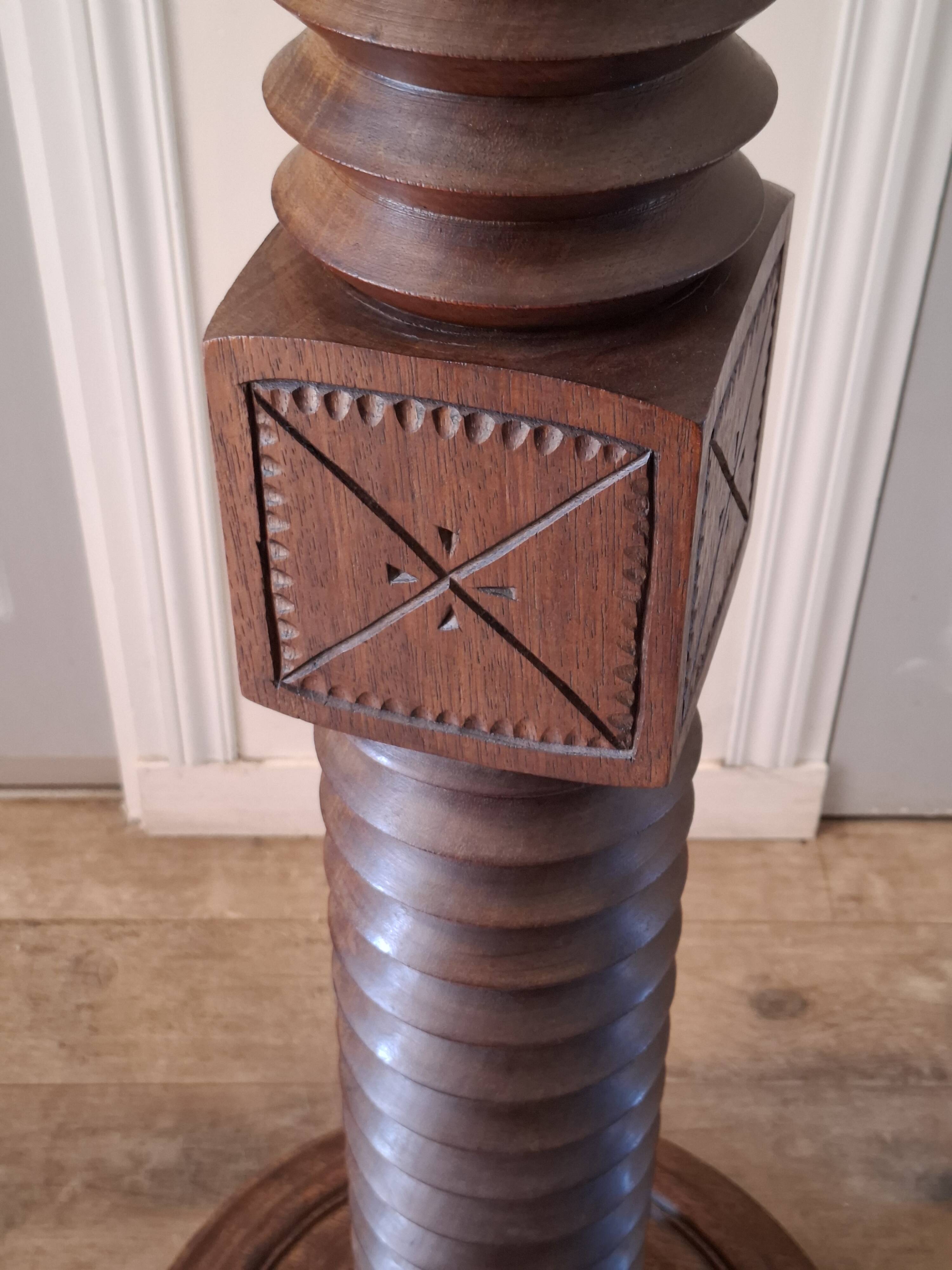 Large size press screw saddle