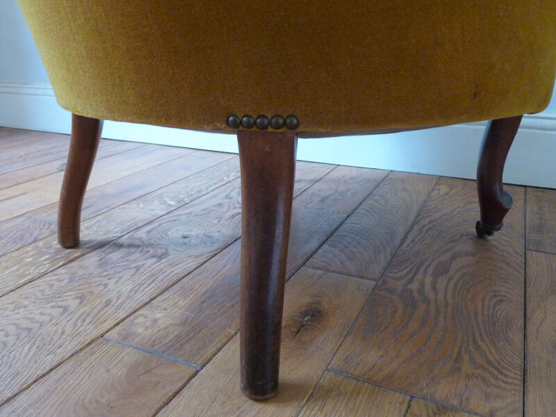 Small armchair style Napoleon III Toad