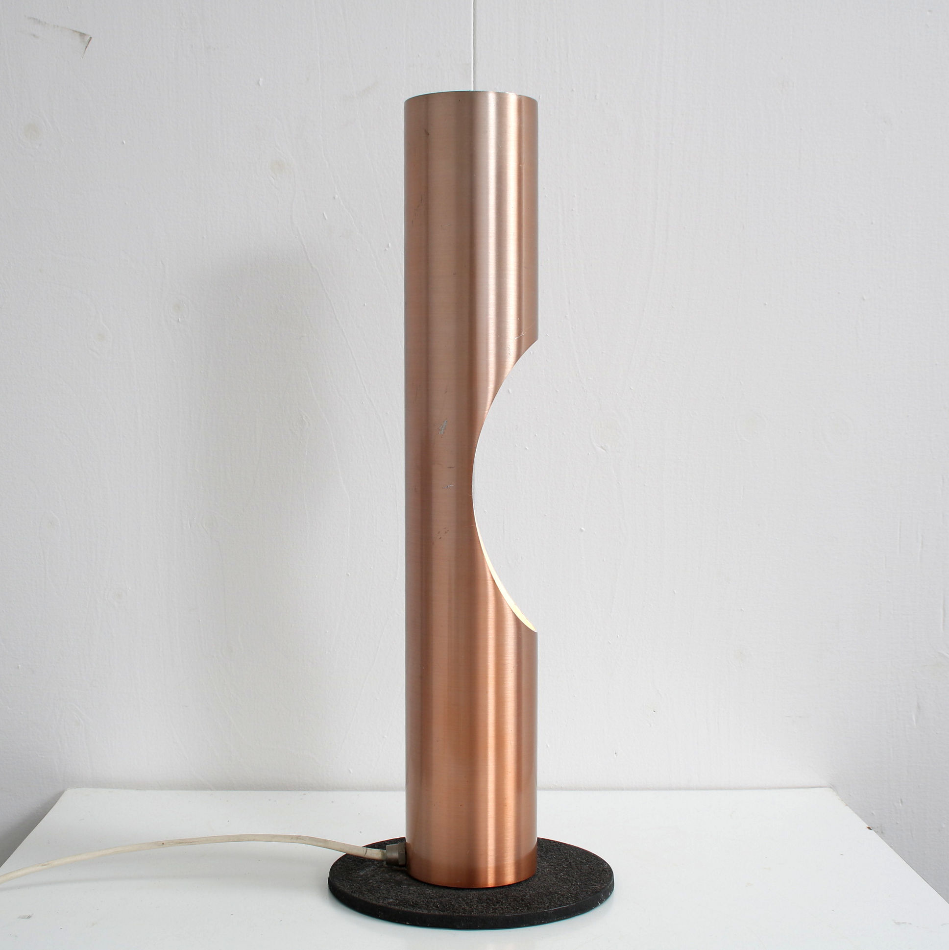 1960s “Fuga” table lamp by Maija Liisa Komulainen for Raak, Netherlands