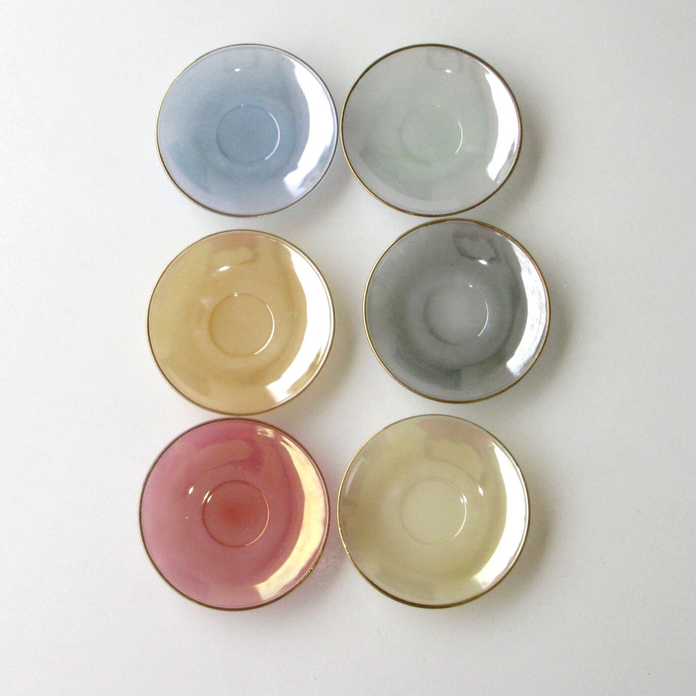 Iridescent Opaline Coffee Service Color – 6 Cups and 6 Under Cups Mod. Harlequin