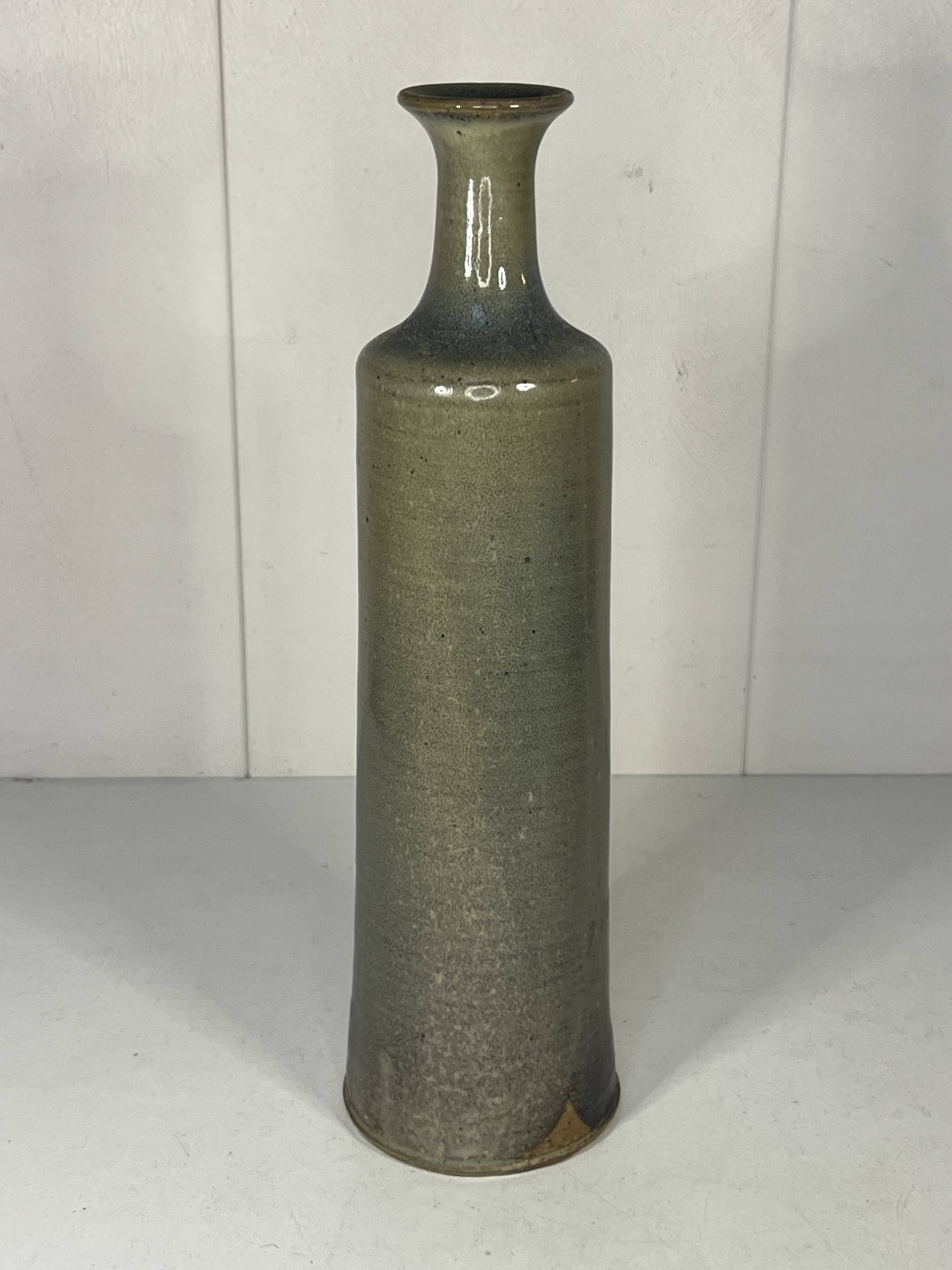 Bottle-shaped vase in glazed stoneware, 20th century design, H: 28cm