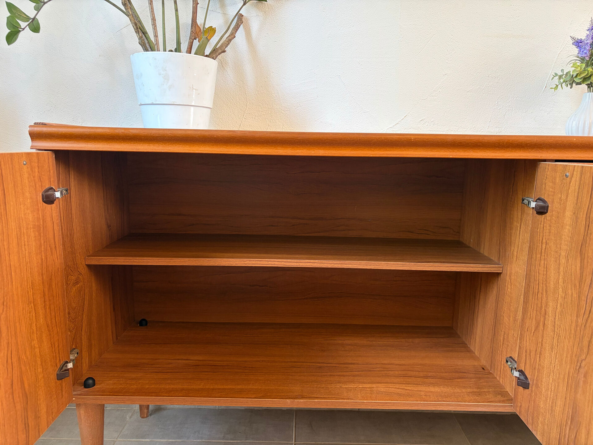 90s vintage enfilade