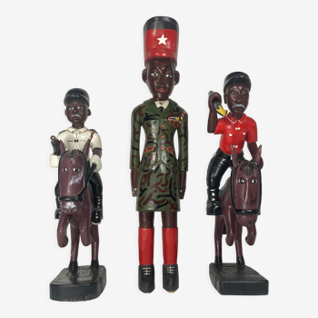 Ensemble de 3 grandes figurines africaines Baule, Côte d’Ivoire Années 1970