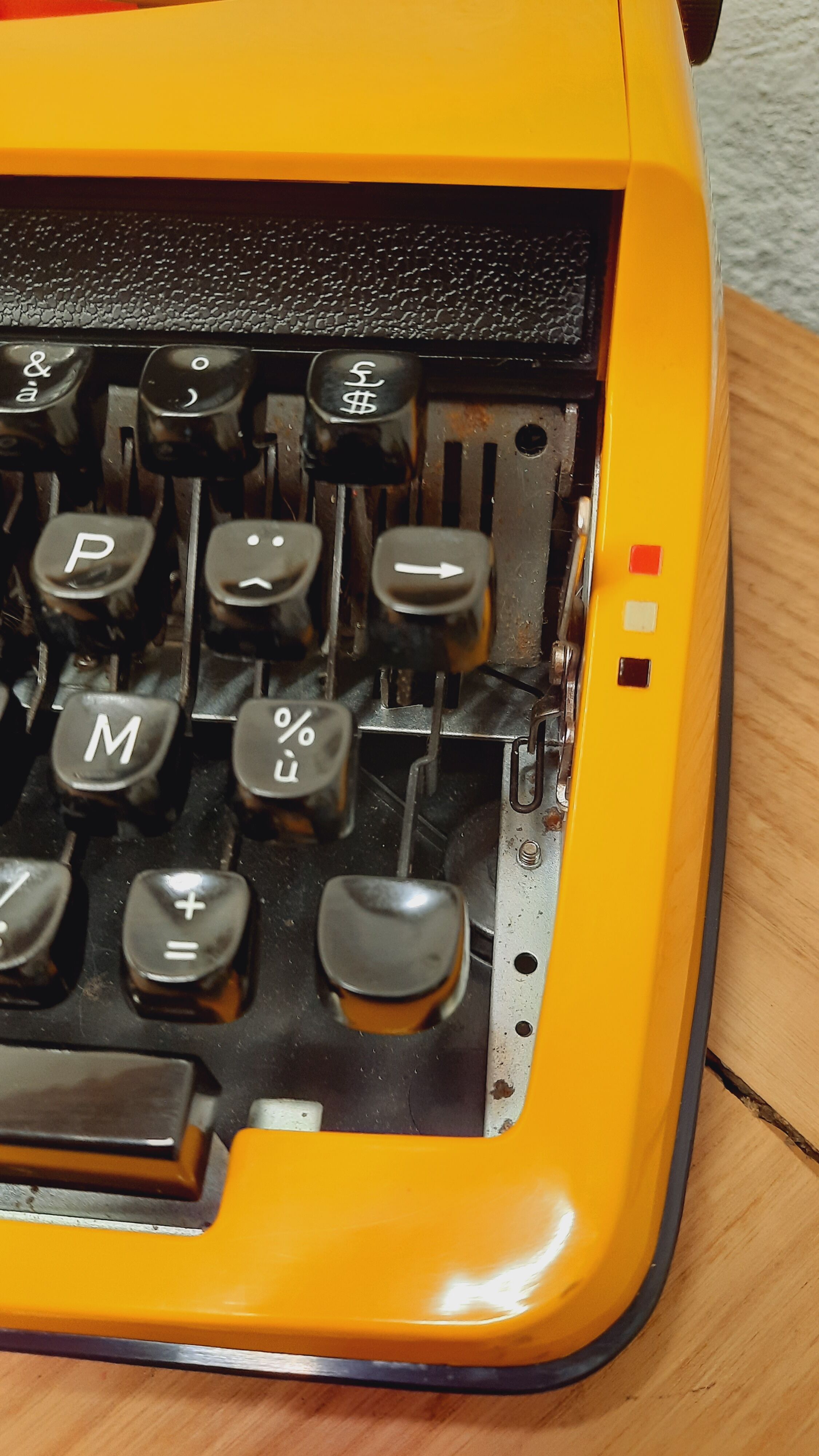 Brother De Luxe Typewriter 800