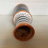 Zoomorphic vase and flowers Margot Plançon