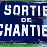 Enamelled plate old site exit