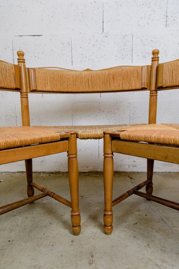 Wooden & straw corner bench